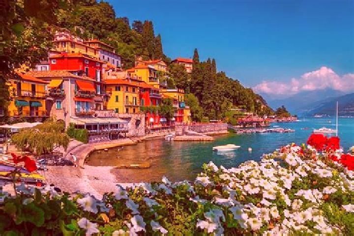 Mia, 36 — Escort in Esino Lario, Italy