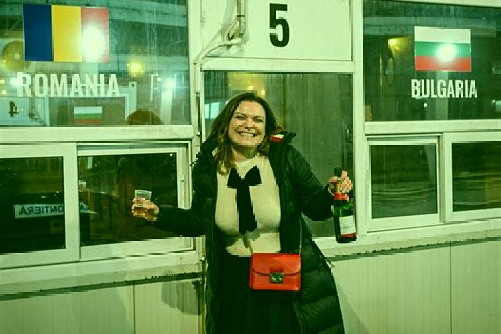 Mia, 36 — Escort in Manasturel, Romania