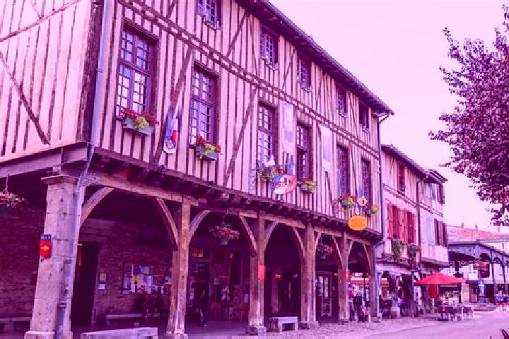 Mia, 36 — Escort in Mirepoix, France
