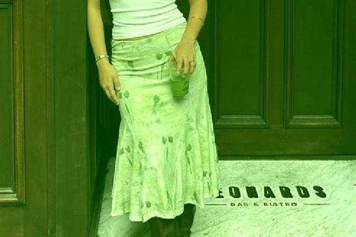 Mia, 36 — Escort in Nettie, United States