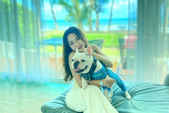 Mia, 36 — Escort in Phak Hai, Thailand