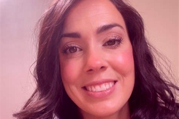 Mia, 36 — Escort in Pinckney, United States