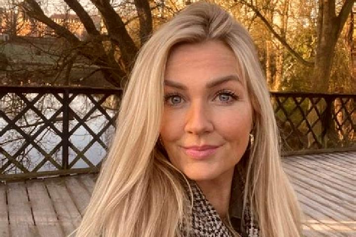 Mia, 36 — Escort in Varberg, Sweden