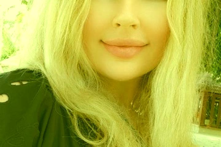 Mia, 37, a blonde hazel-eyed mixed companion based in Dojazdow. Offering GFE, BDSM, OWO, Tantra. Available for incall and outcall, day and evening dates.