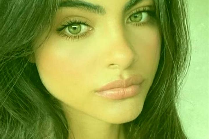 Mia, 37, a brunette brown-eyed indian companion based in Alagoinha do Piaui. Offering OWO, Party Girl, Deep French Kissing, Dinner Date. Available for incall...
