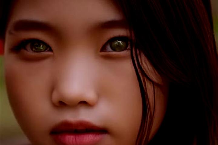 Mia, 37, a brunette green-eyed asian companion based in Sandia Knolls. Offering Duos, Party Girl, Girlfriend Experience, Tantra. Available for incall and out...