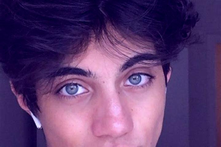 Mia, 37, a chestnut dark-eyed caucasian companion based in Sao Jorge de Arroios. Offering Massage, CIM, Duos, Travel Companion. Available for incall and outc...