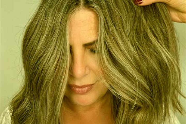 Mia, 37, a dark blonde grey-eyed mediterranean companion based in Hinterleiten. Offering Dinner Date, Deep French Kissing, Roleplay, Erotic Massage, Party Gi...