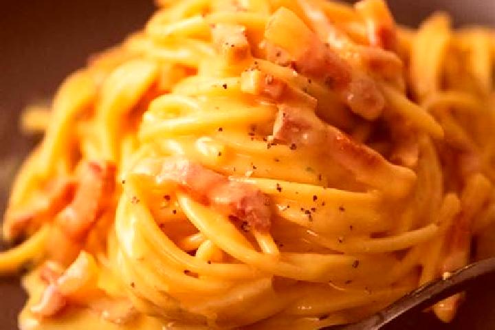 Mia, 37 — Escort in Carbonara al Ticino, Italy
