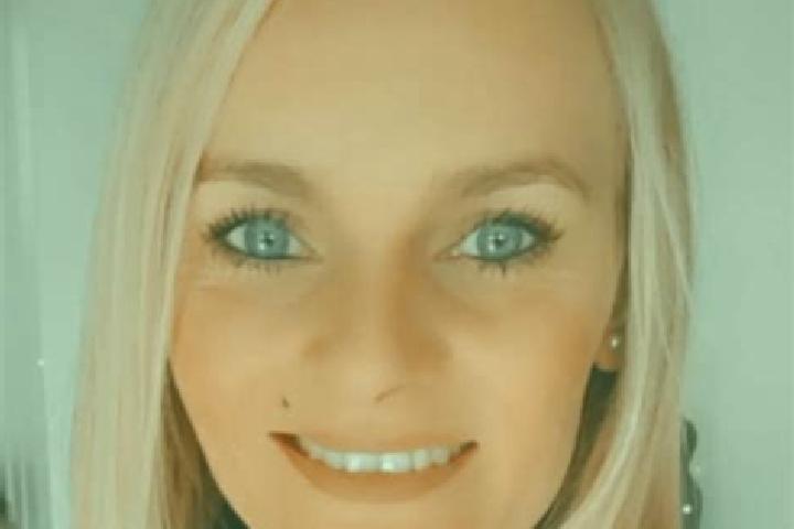 Mia, 37 — Escort in Coux, France
