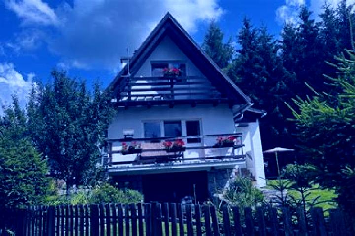 Mia, 37 — Escort in Horni Plana, Czech Republic