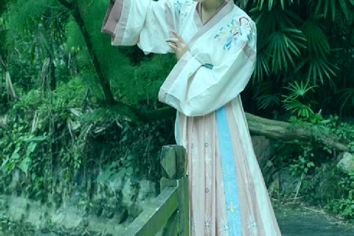 Mia, 37 — Escort in Xinche, China