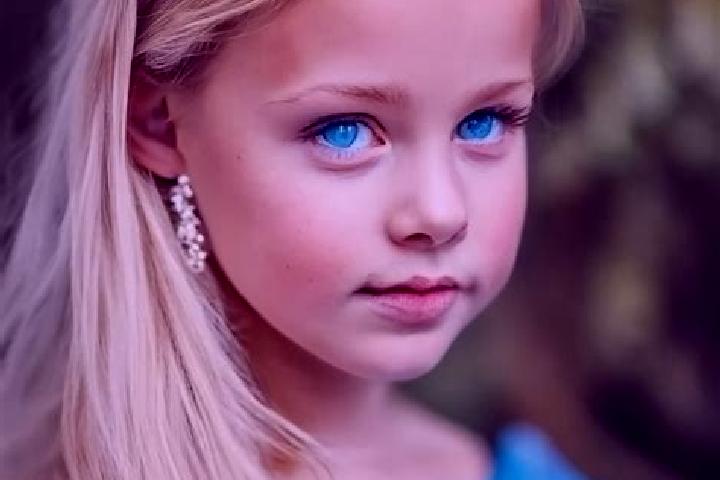 Mia, 38, a blonde blue-eyed ebony companion based in Kosovo Polje. Offering GFE, Tantra, Party Girl, Travel Companion. Available for incall and outcall, over...