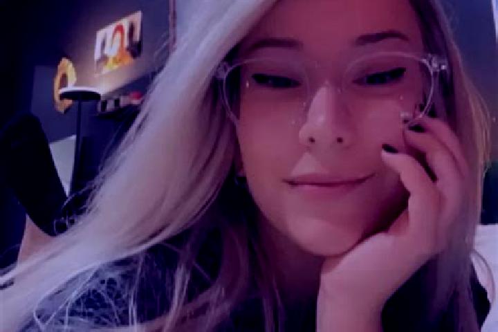 Mia, 38, a blonde grey-eyed mixed companion based in Westdale. Offering Travel Companion, CIM, Erotic Massage, Fetish, OWO. Available for incall and outcall,...