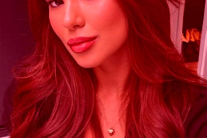 Mia, 38, a chestnut brown-eyed latina companion based in Sucha Beskidzka. Offering Massage, Girlfriend Experience, A-Level, Domination. Available for incall ...