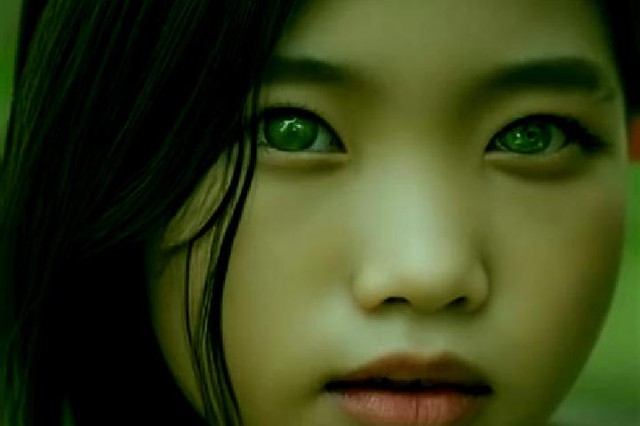Mia, 38, a chestnut green-eyed asian companion based in Borgosesia. Offering OWO, 69, Tantra. Available for incall and outcall, overnight bookings available.