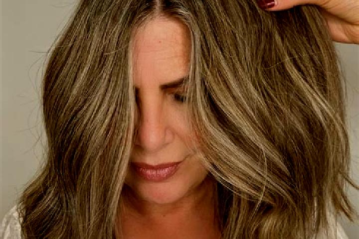 Mia, 38, a dark blonde grey-eyed mediterranean companion based in Bovingdon. Offering Couples, Party Girl, Overnight, Erotic Massage. Available for incall an...