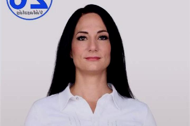 Mia, 38 — Escort in Batorliget, Hungary