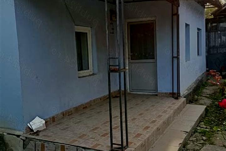 Mia, 38 — Escort in Cotofenii din Fata, Romania