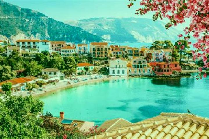 Mia, 38 — Escort in Derviziana, Greece