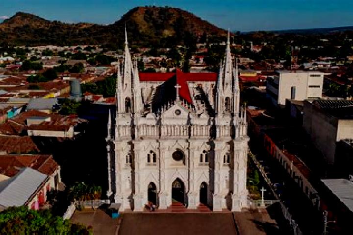 Mia, 38 — Escort in Santa Ana de Nahola, Mexico