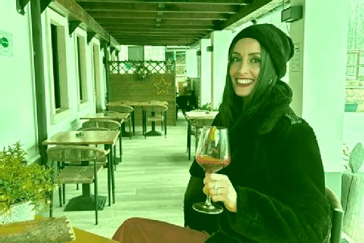 Mia, 38 — Escort in Tonezza del Cimone, Italy