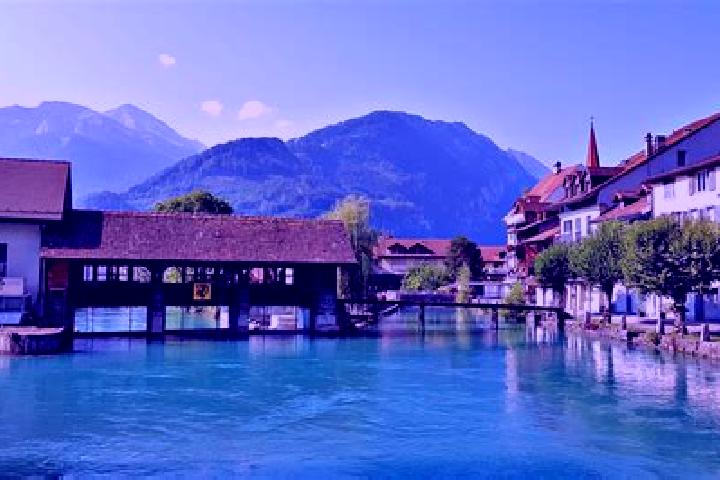Mia, 38 — Escort in Unterseen, Switzerland