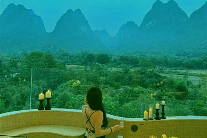 Mia, 38 — Escort in Xiwang, China