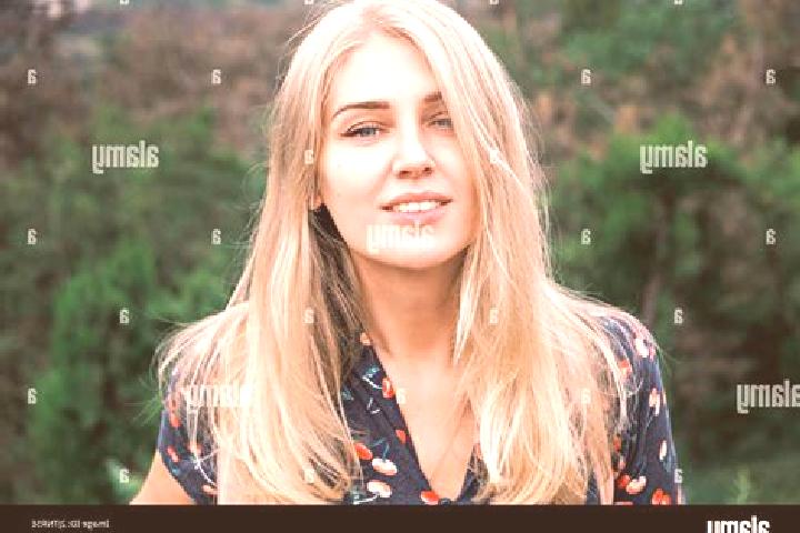 Mia, 39, a blonde blue-eyed middle eastern companion based in Correderos. Offering CIM, Erotic Massage, Overnight, Girlfriend Experience. Available for incal...
