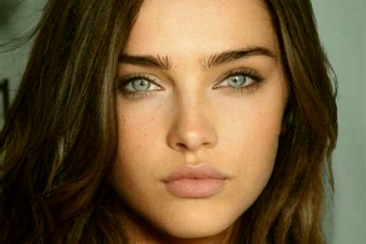 Mia, 39, a brunette blue-eyed mediterranean companion based in Tal I Mun Doc. Offering Party Girl, Erotic Massage, Massage, BDSM, Couples. Available for inca...