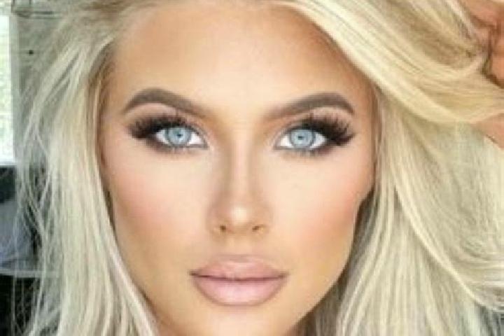 Mia, 39, a platinum blonde green-eyed indian companion based in Cantimpalos. Offering 69, Fetish, Tantra, Erotic Massage, Travel Companion. Available for inc...
