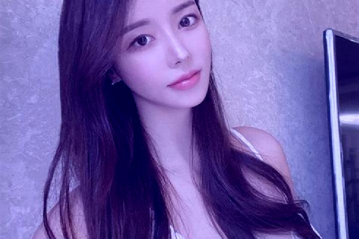 Mia, 39 — Escort in Kuanghe, China