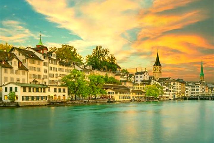 Mia, 39 — Escort in Root, Switzerland