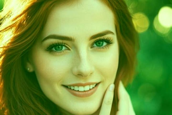 Mila, 20, a auburn amber-eyed caucasian companion based in Mott. Offering Girlfriend Experience, GFE, 69, BDSM. Available for incall and outcall, day and eve...