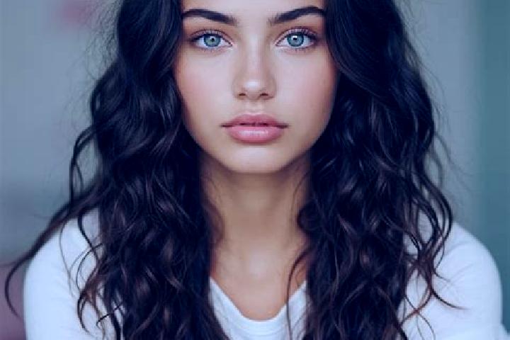 Mila, 20, a auburn amber-eyed mediterranean companion based in Curtisville. Offering A-Level, Deep French Kissing. Available for incall and outcall, overnigh...