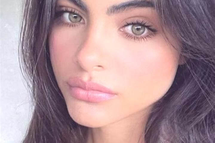 Mila, 20, a black hazel-eyed caucasian companion based in Ciggiano. Offering 69, OWO, Striptease, Couples. Available for incall and outcall, overnight bookin...