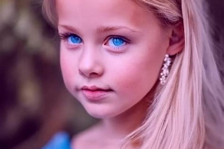 Mila, 20, a blonde blue-eyed middle eastern companion based in Fanjiazhuang. Offering Couples, Fetish, Dinner Date. Available for incall and outcall, overnig...