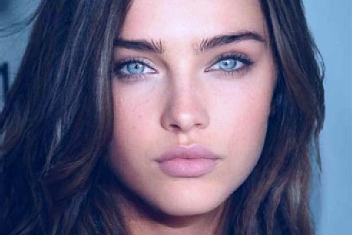 Mila, 20, a brunette dark-eyed mixed companion based in Gniewino. Offering Party Girl, Massage, Couples, Deep French Kissing. Available for incall and outcal...