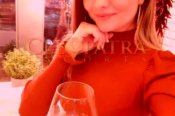 Mila, 20, a red brown-eyed middle eastern companion based in Agadez. Offering OWO, GFE, Dinner Date, Striptease. Available for incall and outcall, day and ev...