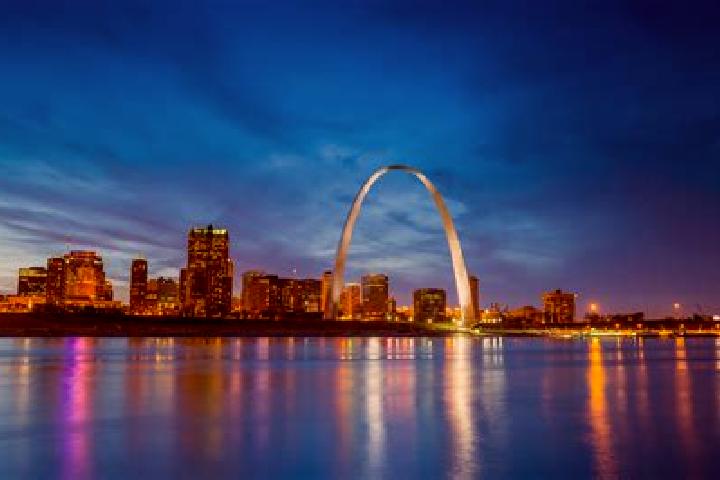 Mila, 20 — Escort in Southern Gateway, United States