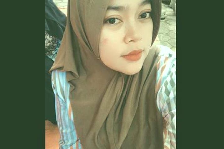 Mila, 20 — Escort in Wuluhan, Indonesia