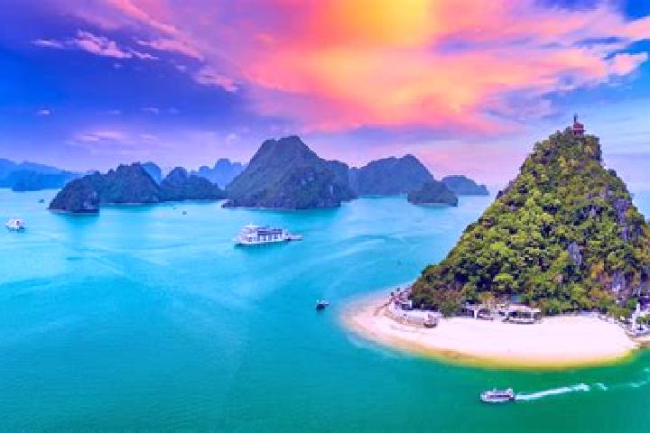 Mila, 20 — Escort in Xa Long Hai, Vietnam
