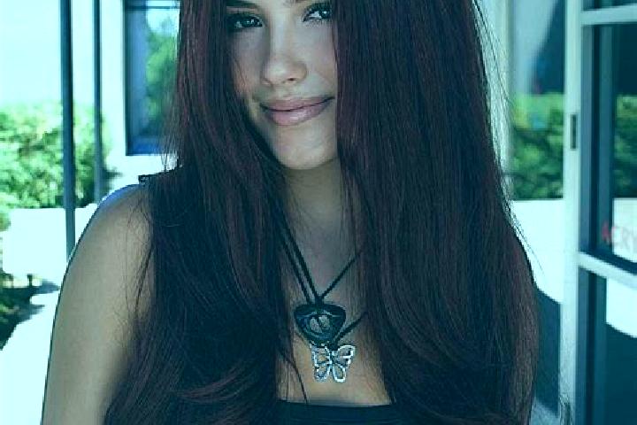 Mila, 21, a auburn dark-eyed mediterranean companion based in Amurrio. Offering Travel Companion, Girlfriend Experience, Domination, Overnight, OWO. Availabl...