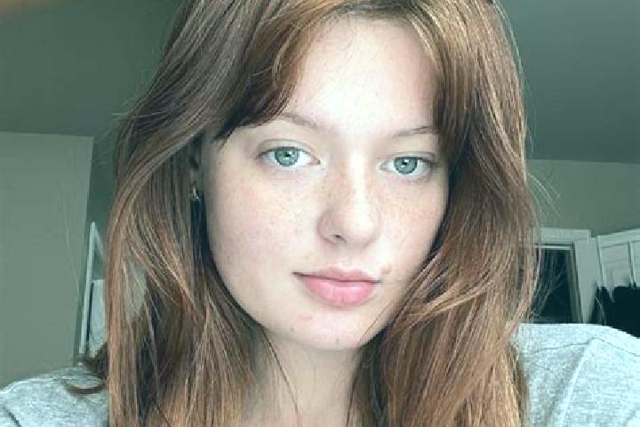 Mila, 21, a chestnut blue-eyed slavic companion based in Derga. Offering Overnight, Massage, GFE, Duos, Erotic Massage. Available for incall and outcall, day...