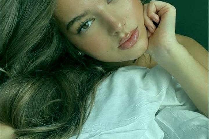 Mila, 21, a chestnut hazel-eyed caribbean companion based in Georgetown. Offering Deep French Kissing, Prostate Massage, CIM. Available for incall and outcal...