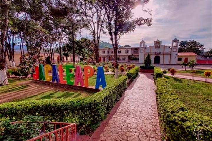Mila, 21 — Escort in Jacaleapa, Honduras