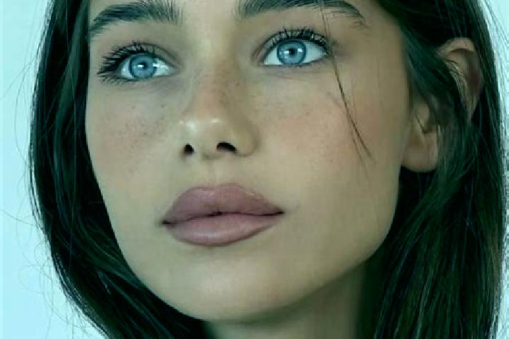 Mila, 22, a brunette brown-eyed mediterranean companion based in Atzitzintla. Offering Overnight, Striptease, Party Girl. Available for incall and outcall, o...