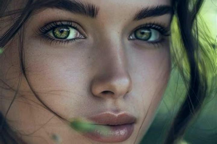 Mila, 22, a brunette hazel-eyed caribbean companion based in Dos Hermanas. Offering OWO, BDSM. Available for incall and outcall, day and evening dates.