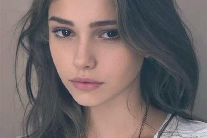 Mila, 22, a chestnut grey-eyed slavic companion based in Tucapy. Offering GFE, Overnight, Fetish, Girlfriend Experience. Available for incall and outcall, da...