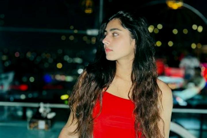 Mila, 22, a red brown-eyed european companion based in Muthallath Jami at Al al Bayt. Offering GFE, Domination, Prostate Massage, Dinner Date. Available for ...